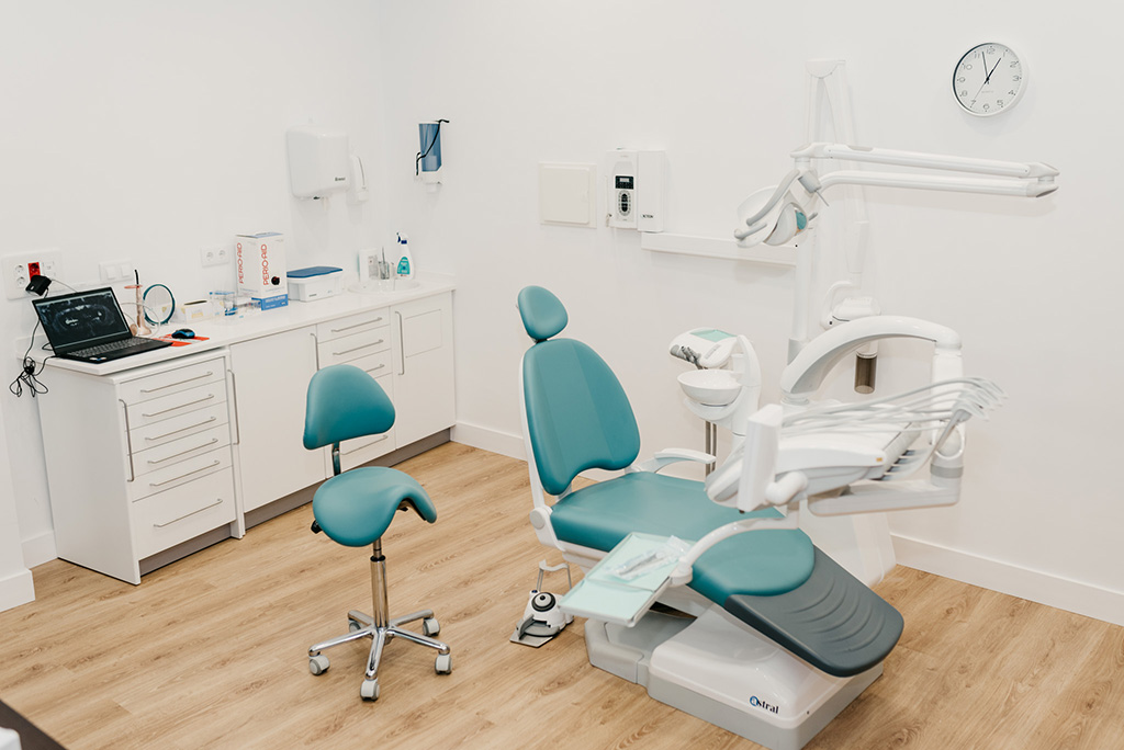 Instalaciones 4 Clínica Dental Manual A. Tomillo